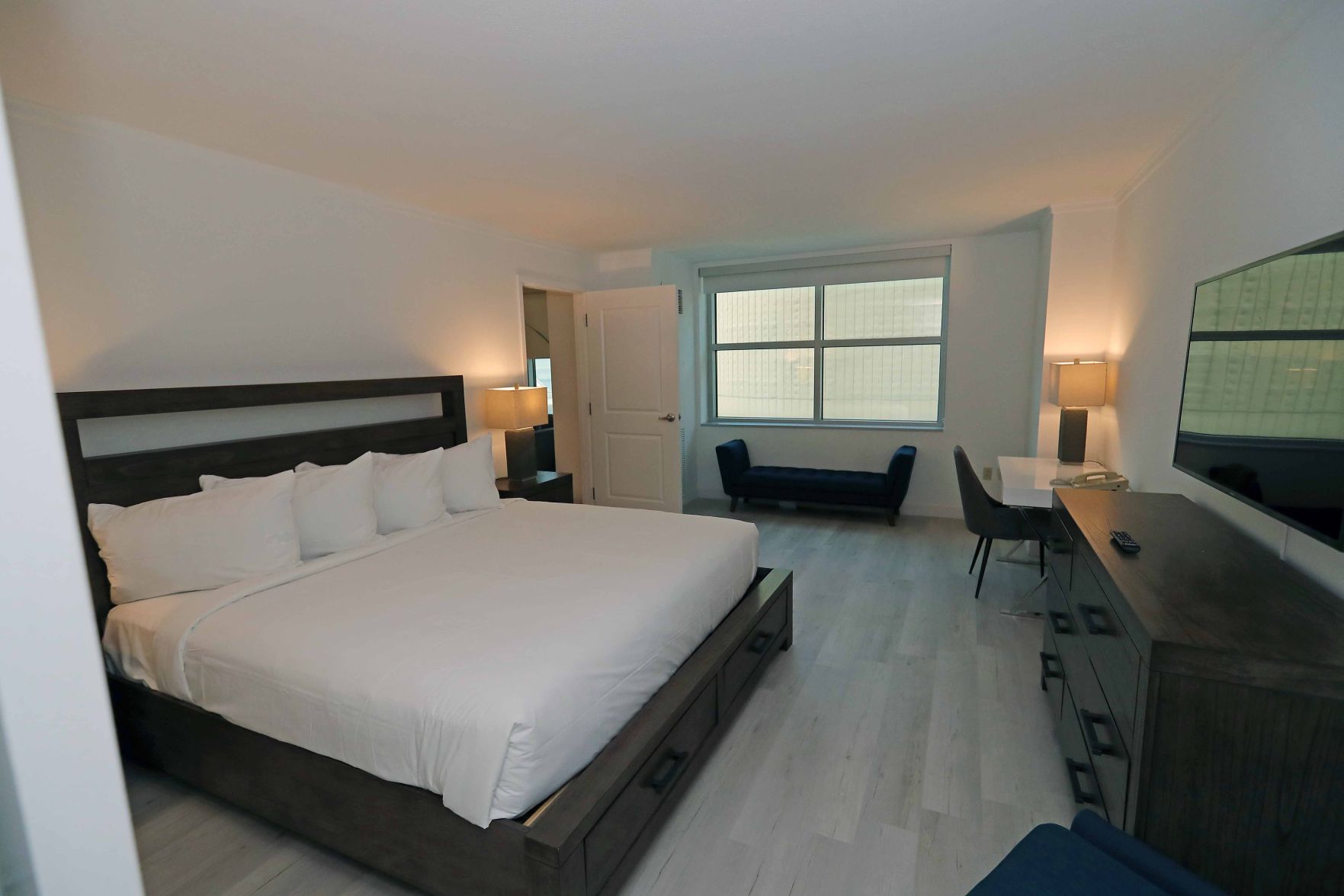 Showboat Hotel is renting luxury apartments